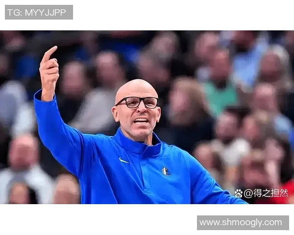 基德称赞克莱在场上轻松自如三分投射效率令人惊叹